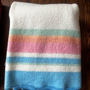 vintage 50s mossfield pure wool blanket 76x58" cream & pastel stripes Canadian